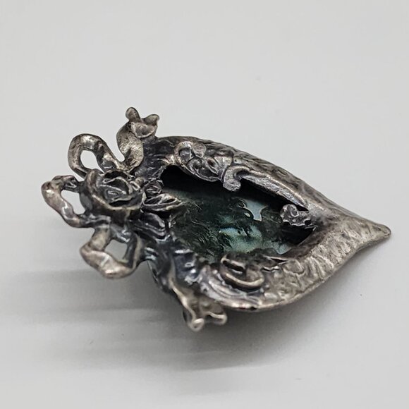 Victorian Style Heart Shaped Silver Brooch With VTG Girl Portrait Rose Details - Picture 5 of 6